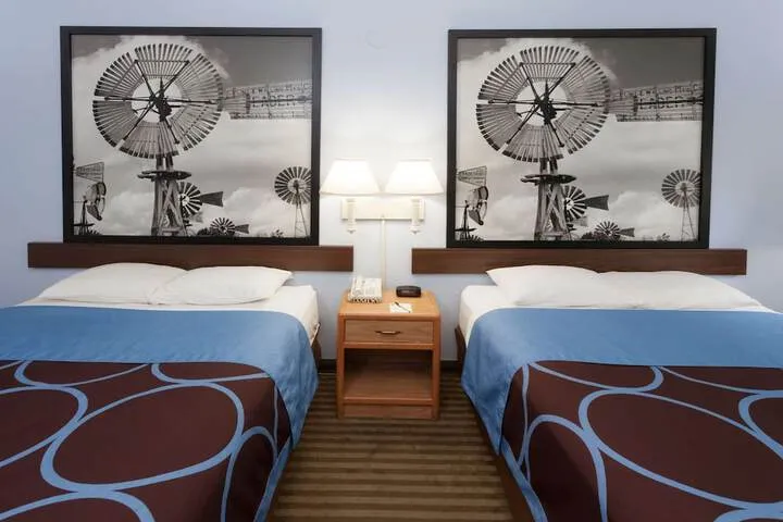 Room 3 of 17