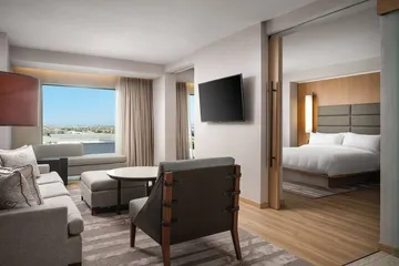 AC Hotel by Marriott Phoenix Downtown