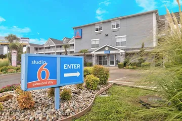 Studio 6 Dallas TX - North - Richardson