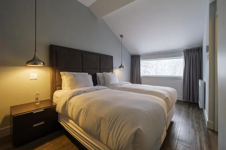 Room 5 of 69
