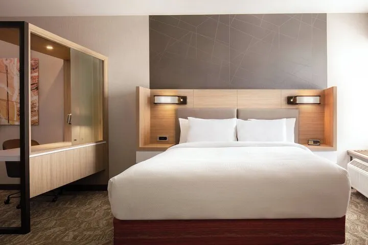 Room 5 of 26