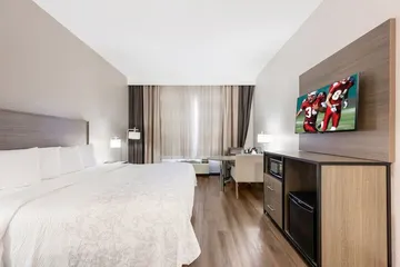 Red Roof Inn PLUS+ & Suites Birmingham - Bessemer