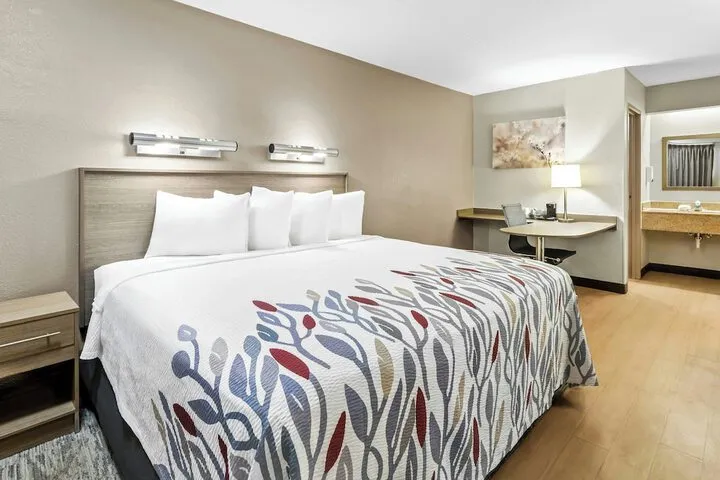 Room 5 of 22