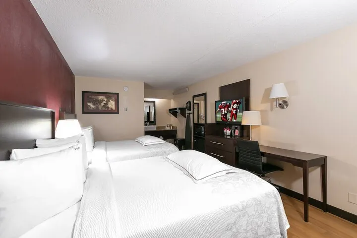 Room 5 of 30
