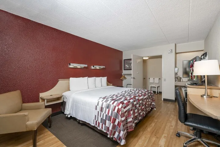 Room 5 of 31