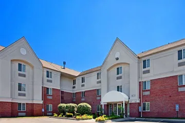 MainStay Suites Kansas City Overland Park