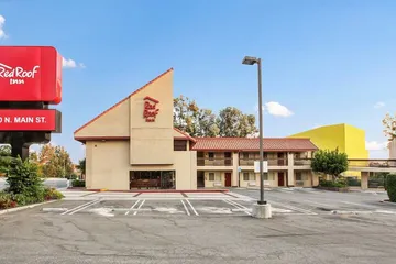 Red Roof Inn Santa Ana