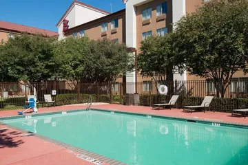 Red Roof Inn PLUS+ Austin South – Airport.
