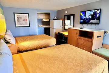 Rodeway Inn Findlay University Area
