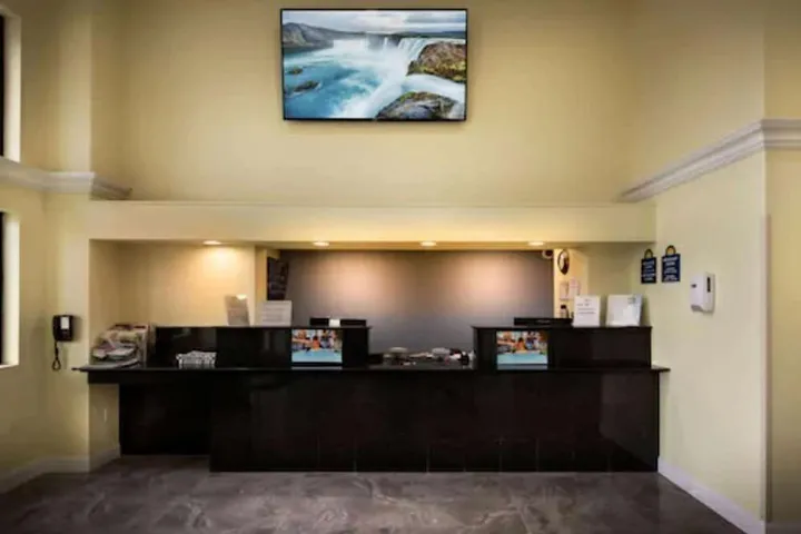 Hotel Interior 2 of 18