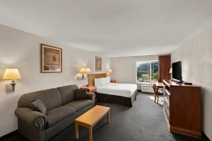 Room 5 of 46