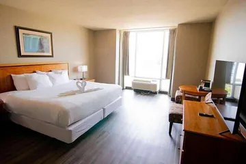 The Falls Hotel & Inn
