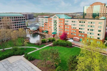 Elimwood Hotel a Ramada by Wyndham