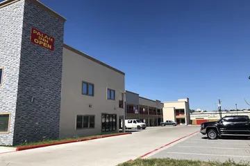 Lone Star Inn - Dickinson