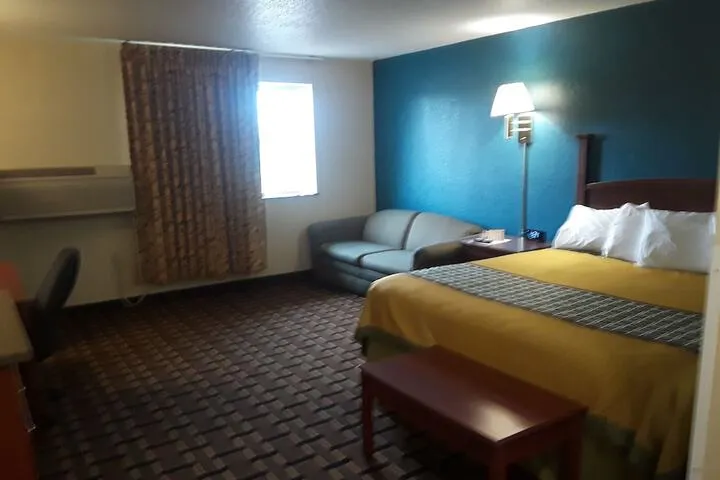 Room 3 of 29
