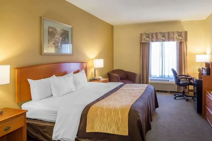 Room 2 of 24
