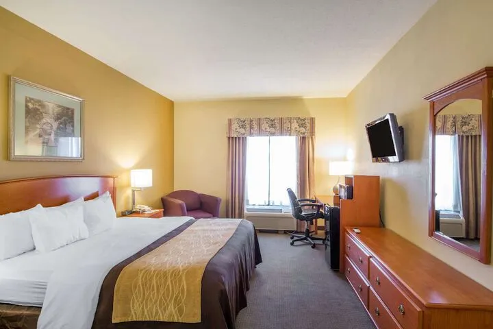 Room 5 of 24
