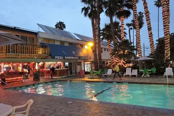 Los Angeles Adventurer All Suite Hotel at LAX