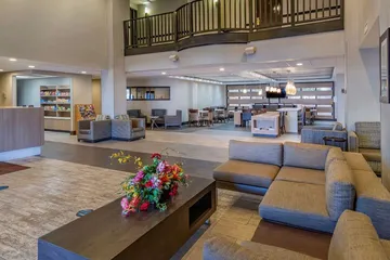 Comfort Suites Alpharetta / Roswell - Atlanta Area