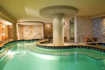 Banff Caribou Lodge and Spa