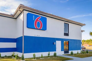 Motel 6 Moss Point MS