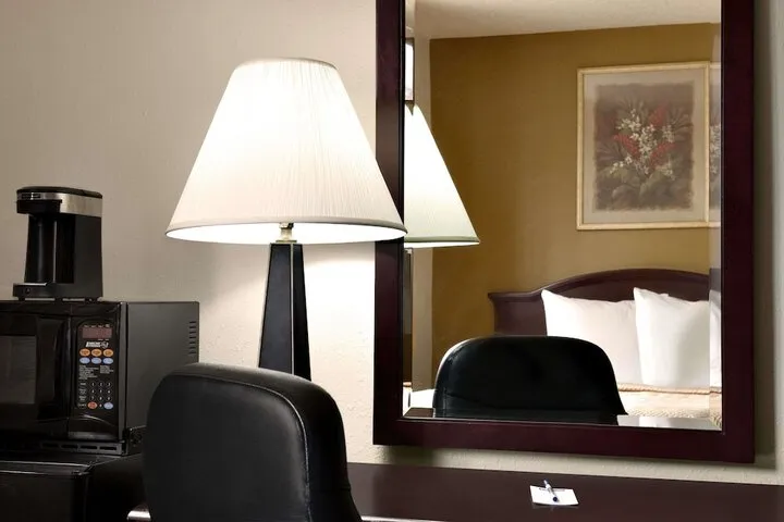 Room 5 of 46