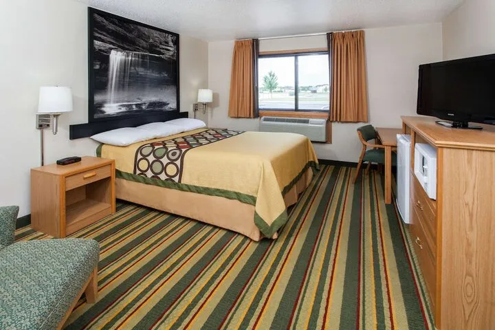 Room 5 of 41