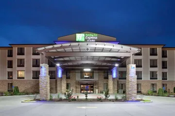 Holiday Inn Express & Suites St. Louis Airport by IHG