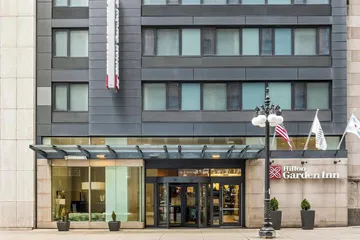 Hilton Garden Inn Chicago Downtown Riverwalk