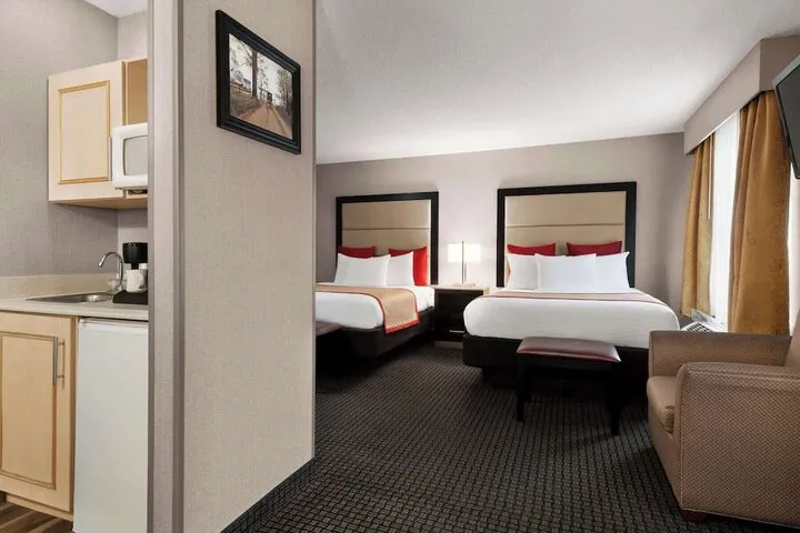 Room 2 of 12