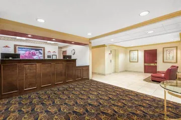Lancaster Suites