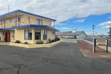 Motel Oasis