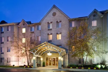 Staybridge Suites Chicago-Oakbrook Terrace by IHG