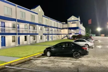 Sunrise Extended Stay Hotel