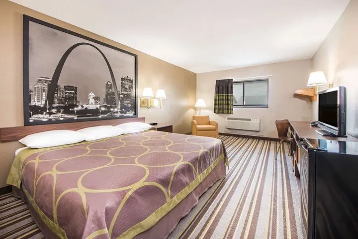 Room 3 of 14