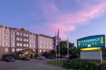 Staybridge Suites Milwaukee Airport South by IHG