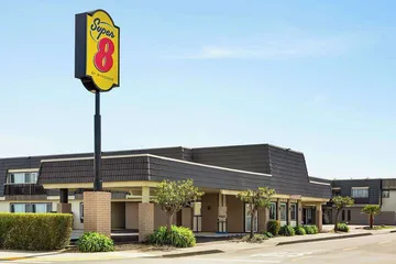 Super 8 by Wyndham Eureka