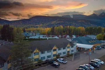 Prestige Hudson Bay Lodge & Conference Centre WorldHotels