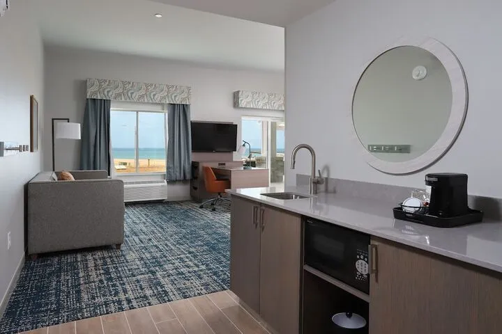 Room 5 of 46