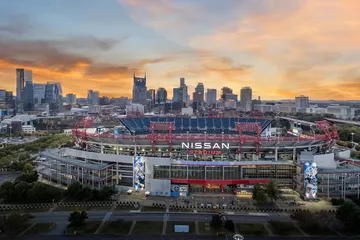La Quinta Inn & Suites by Wyndham Nashville Downtown / Stadium