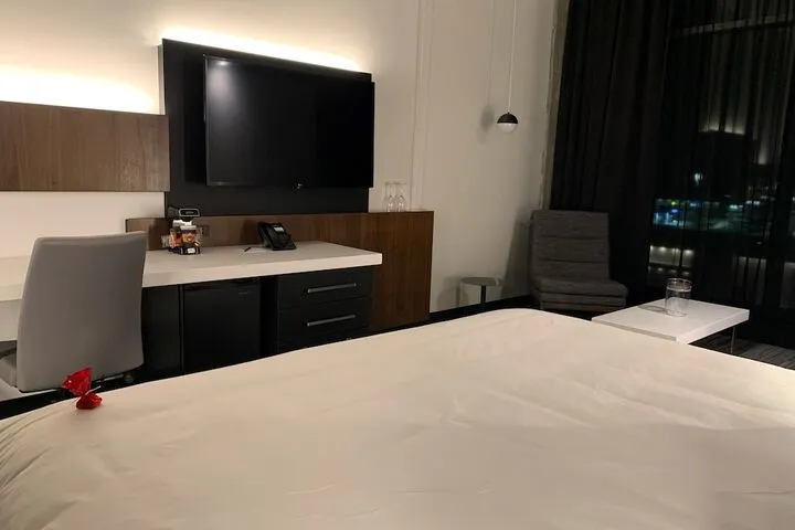 Room 5 of 39