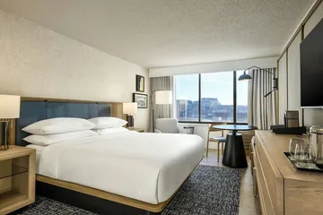 Sheraton Philadelphia University City Hotel