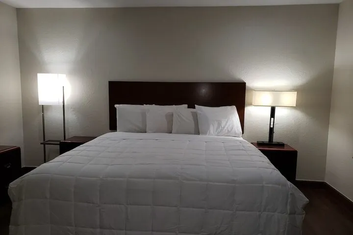 Room 5 of 31