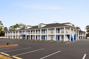 Baymont by Wyndham Albany at Albany Mall