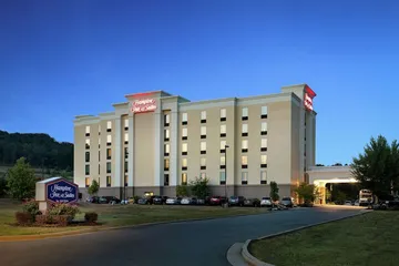 Hampton Inn & Suites Adairsville-Calhoun Area