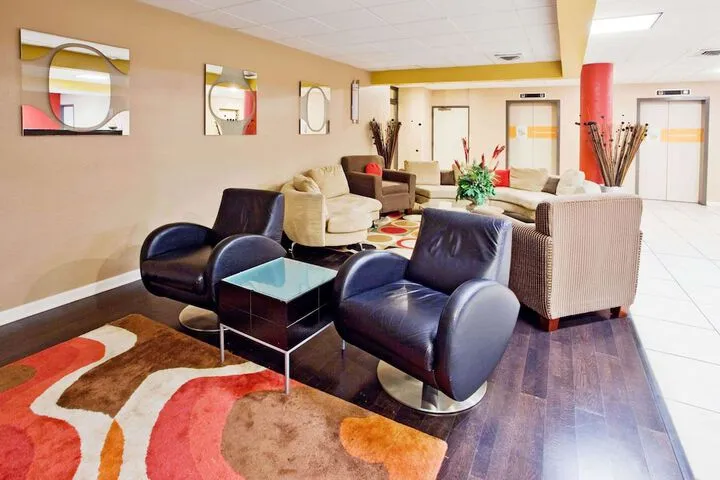 Hotel Interior 4 of 59
