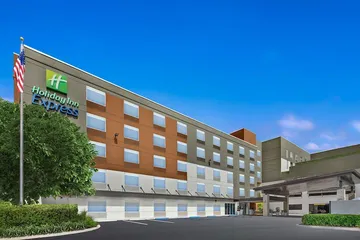 Holiday Inn Express Ft. Lauderdale Cruise-Airport by IHG