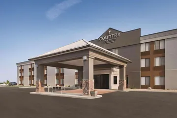 Country Inn & Suites by Radisson Mt. Pleasant-Racine West, WI