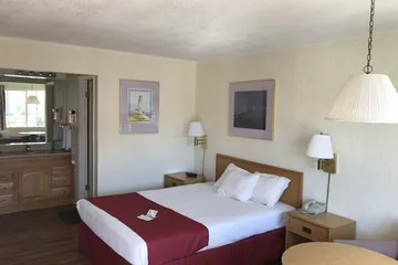 Travelodge by Wyndham Mackinaw City