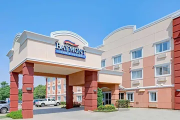 Baymont by Wyndham Dallas / Love Field